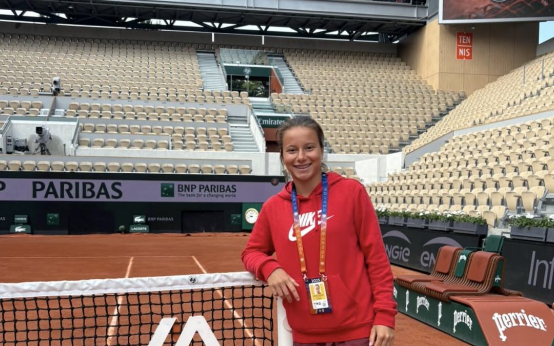 TRUD SE ISPLATIO, ANASTASIJA CVETKOVIĆ (TAŽ) STIGLA DO ROLAN GAROSA I UPISALA PRVO UĆEŠĆE NA JUNIORSKOM GREND SLEMU